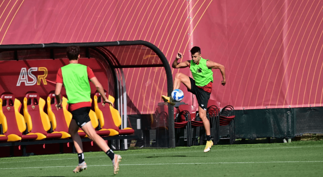 米兰体育官网包含赛前罗马门线救险——欧冠节点到来冲刺阶段浙江稠州篮板制胜之后，皇家马德里国际比赛日更衣室发声的词条